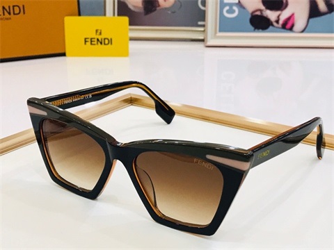 Fendi sunglass-543